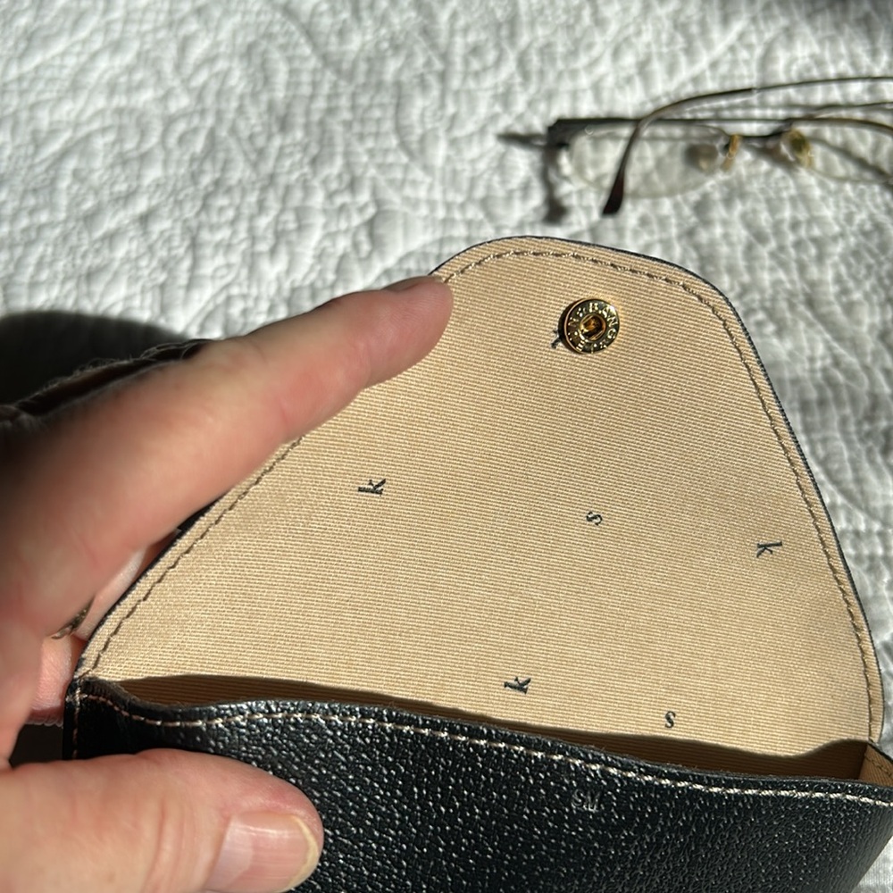 Kate Spade glasses case, Black - Picture 3 of 7
